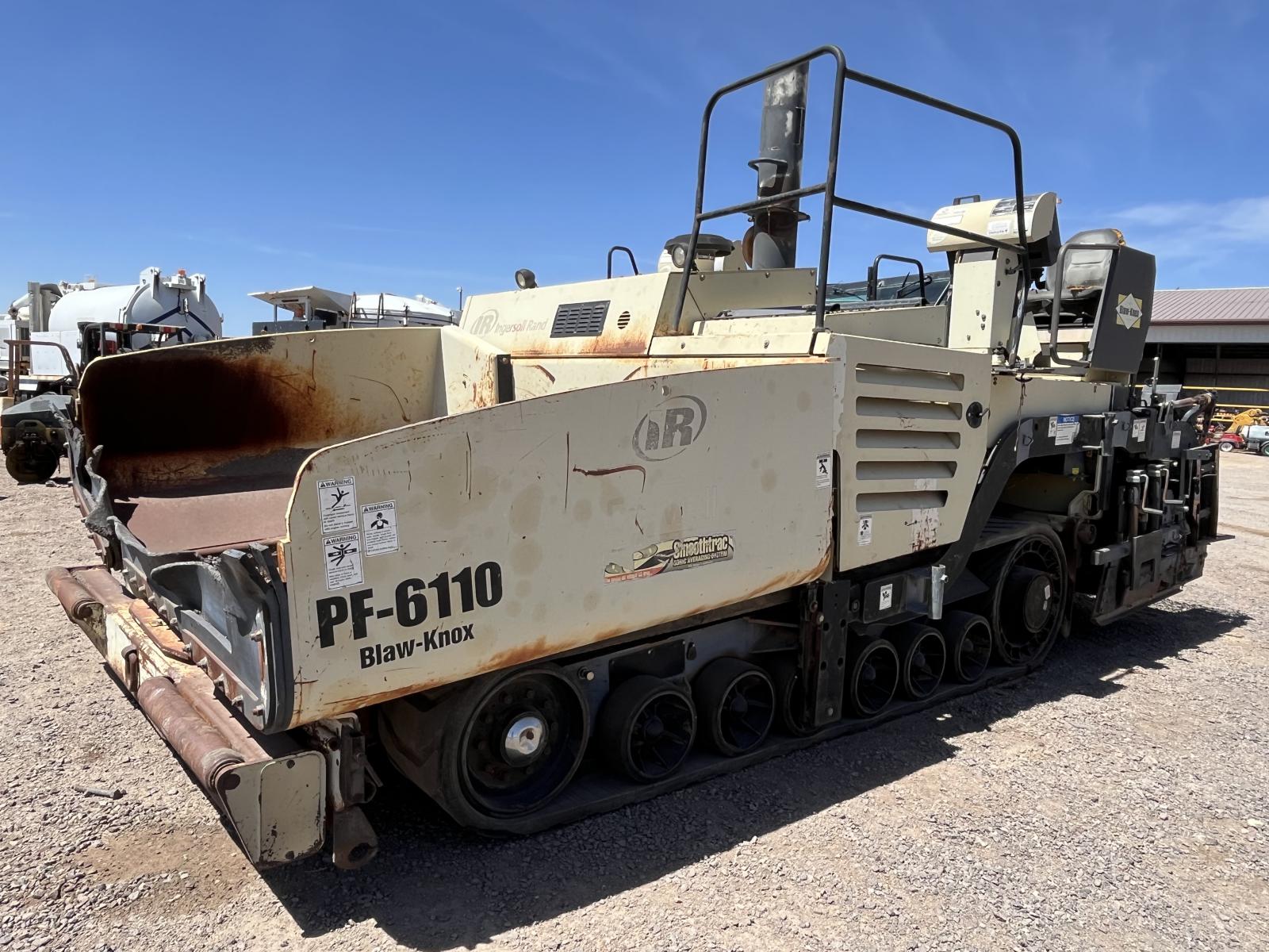 ./imagenes/INVOICE/2019/17584/PAVIMENTADORA INGERSOLL RAND PF-6610 (11).JPG